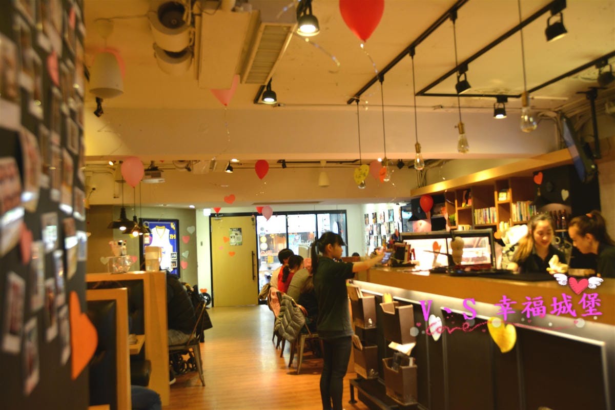 【台北美食】松山運動美式餐廳 Dreamer 38 一個擁有美食饗宴及運動熱情的餐廳,貼心設有不被打擾的VIP室(已歇業) - 第6張圖 【台北美食】松山運動美式餐廳 Dreamer 38 一