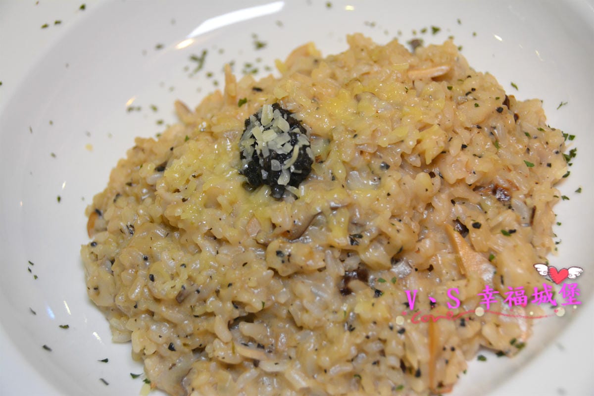 【台北美食】松山運動美式餐廳 Dreamer 38 一個擁有美食饗宴及運動熱情的餐廳,貼心設有不被打擾的VIP室(已歇業) - 第25張圖 【台北美食】松山運動美式餐廳 Dreamer 38 一