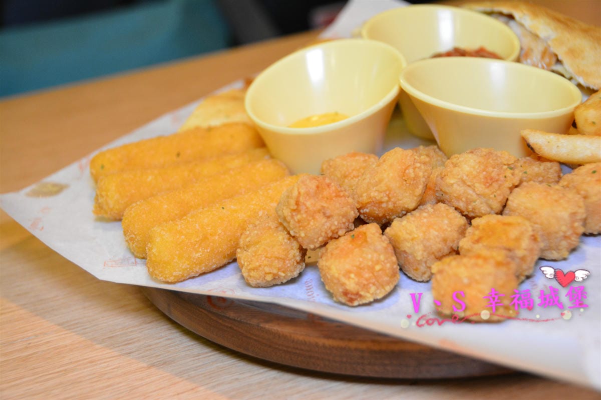 【台北美食】松山運動美式餐廳 Dreamer 38 一個擁有美食饗宴及運動熱情的餐廳,貼心設有不被打擾的VIP室(已歇業) - 第21張圖 【台北美食】松山運動美式餐廳 Dreamer 38 一