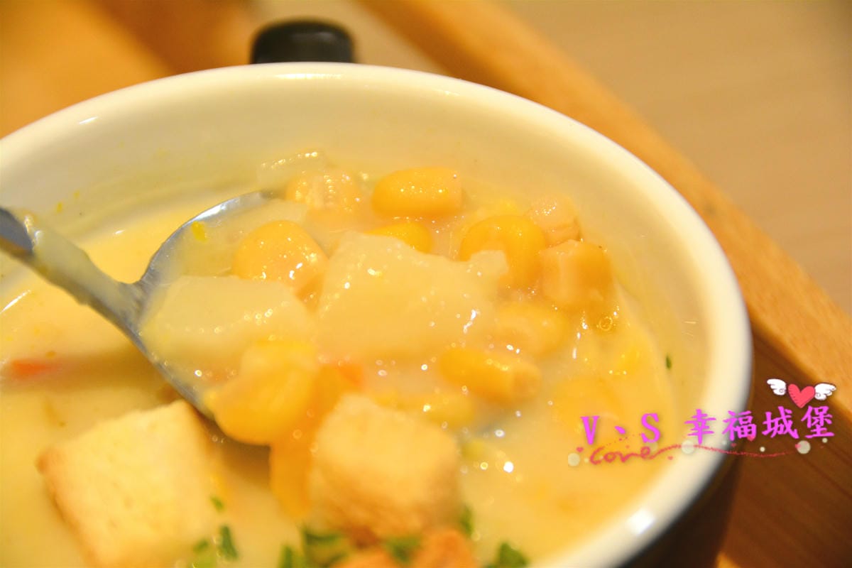 【新北美食】新莊早午餐 果亞烘焙GoA Bakery 讓你在麵包香的氛圍裡,吃著美味又豐盛的早午餐,不怕人吃的大份量餐點一定讓你傻眼 - 第19張圖 【新北美食】新莊早午餐 果亞烘焙GoA Bakery 讓你在麵包香的氛圍裡,吃著美味又豐盛的早午餐,不怕人吃的大份量餐點一定讓你傻眼