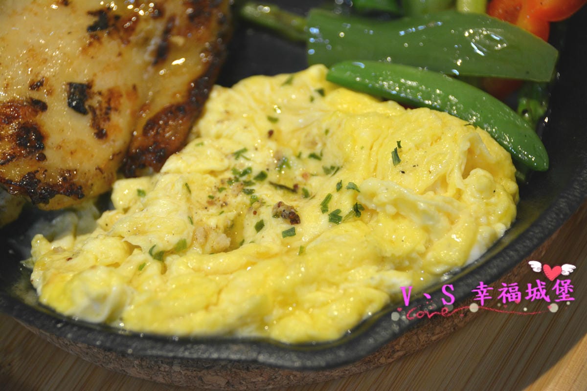 【新北美食】新莊早午餐 果亞烘焙GoA Bakery 讓你在麵包香的氛圍裡,吃著美味又豐盛的早午餐,不怕人吃的大份量餐點一定讓你傻眼 - 第26張圖 【新北美食】新莊早午餐 果亞烘焙GoA Bakery 讓你在麵包香的氛圍裡,吃著美味又豐盛的早午餐,不怕人吃的大份量餐點一定讓你傻眼