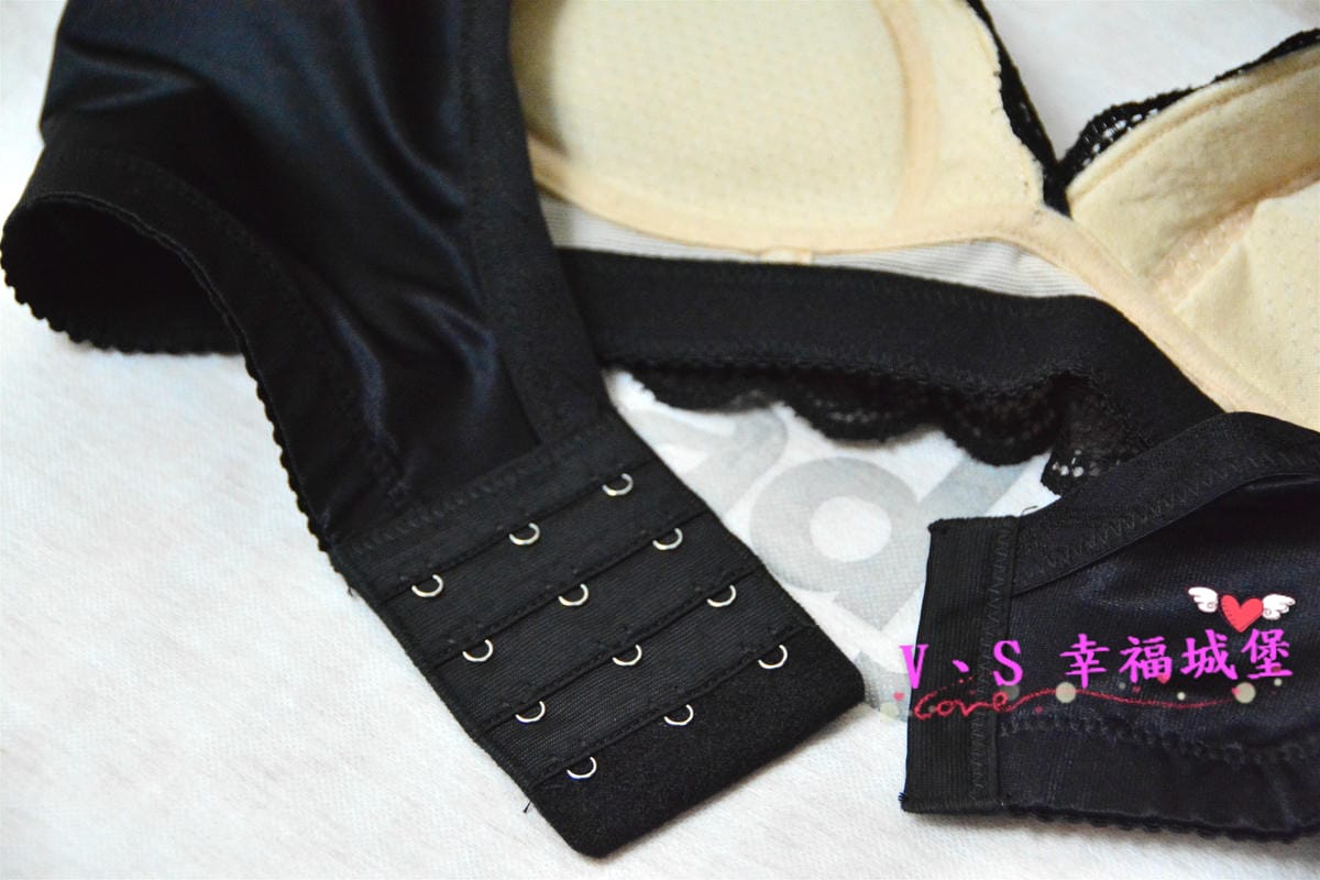 【精品內衣】Lady法式精品內衣 闇夜天使 無鋼圈調整型內衣 機能無鋼圈讓你舒服到忘記穿著它,透視效果讓你若隱若現性感爆表 - 第17張圖 【精品內衣】Lady法式精品內衣 闇夜天使 無鋼圈調整型內衣 機能無鋼圈讓你舒服到忘記穿著它,透視效果讓你若隱若現性感爆表