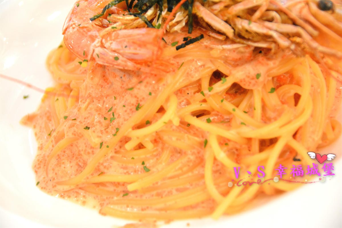 【新北美食】 板橋 跳舞香水親子餐廳 X 彩虹小馬 快閃主題餐廳 快來跟紫悅、柔柔….等可愛小馬當好朋友,讓你跟小孩一起變身宇宙公主