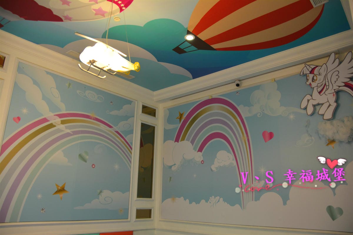 【新北美食】 板橋 跳舞香水親子餐廳 X 彩虹小馬 快閃主題餐廳 快來跟紫悅、柔柔….等可愛小馬當好朋友,讓你跟小孩一起變身宇宙公主