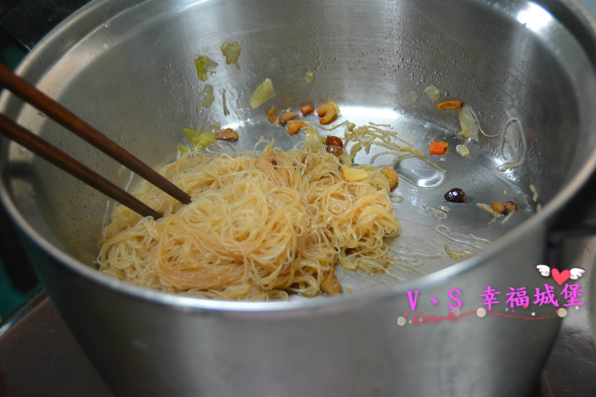 【租車分享】中租租車 服務用心,出發前為你做完善的車況檢查,讓我放心開車出發宜蘭一日遊。。。