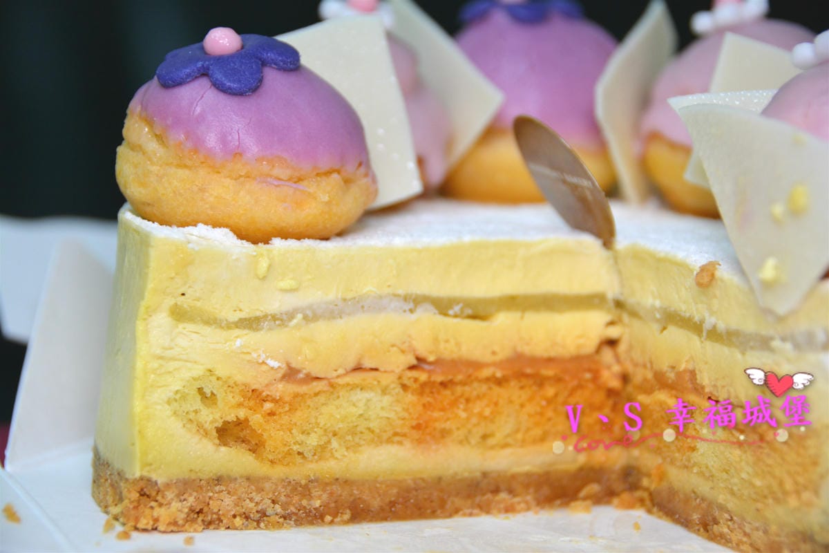 【宅配蛋糕】vanessa’s bakery凡內莎烘焙工作室 2017 醉香新品- 薰衣草甜禮 天然薰衣草焦糖洋梨生乳酪蛋糕,獻給特別的人的特別蛋糕