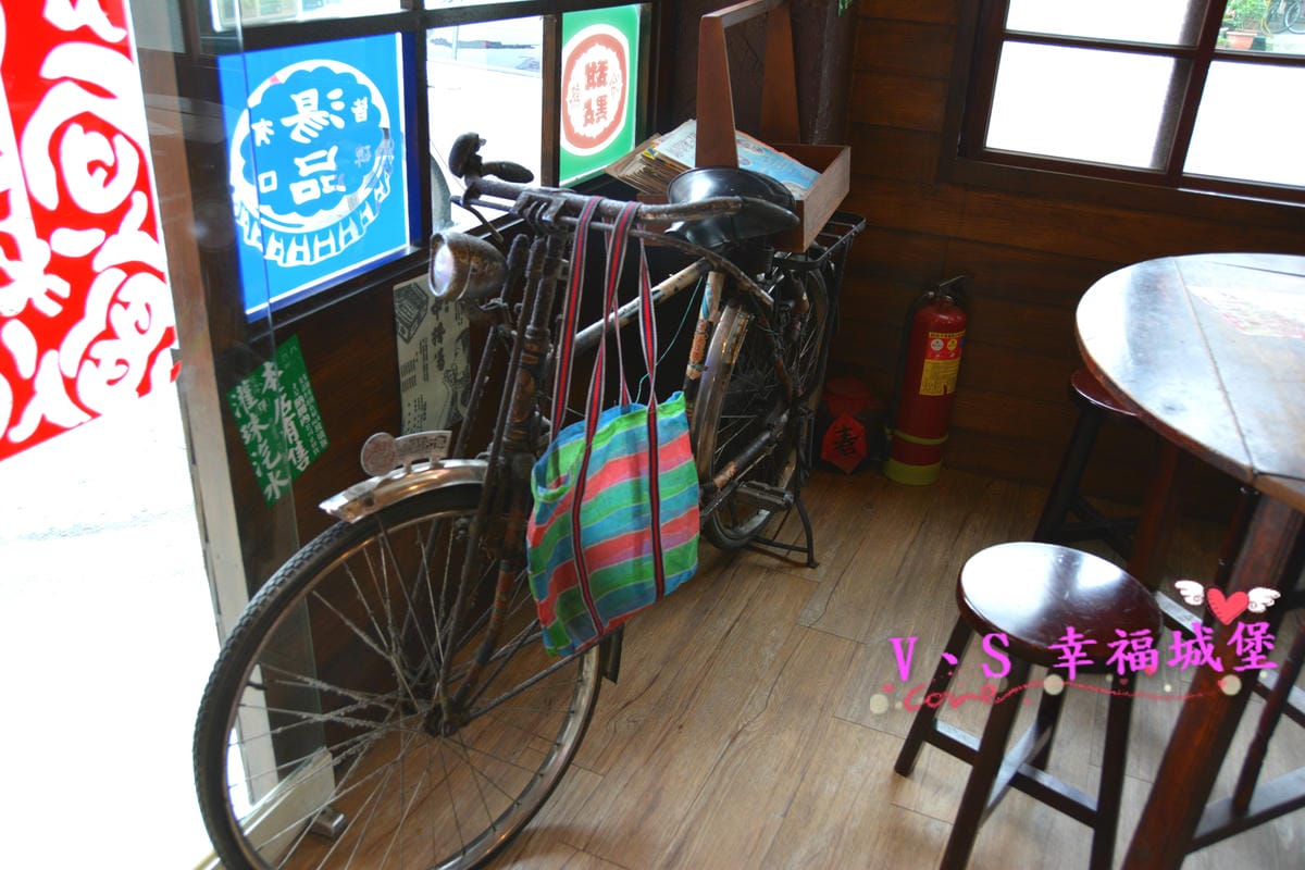 【宜蘭美食】二訪 頭城老街 懷舊食堂 – 帶你穿梭時光回到4060年代的環境裡,吃著那懷念的阿嬤 ” 手路菜 “