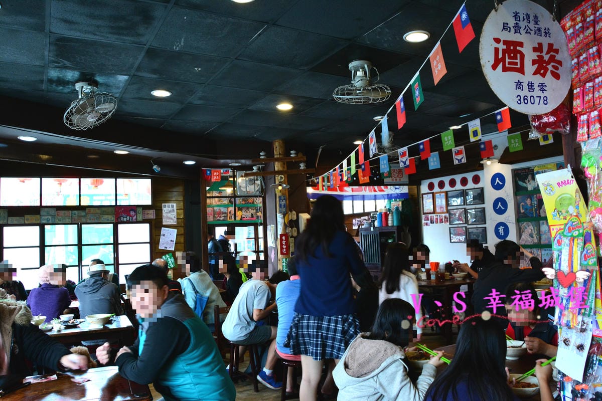 【宜蘭美食】二訪 頭城老街 懷舊食堂 – 帶你穿梭時光回到4060年代的環境裡,吃著那懷念的阿嬤 ” 手路菜 “