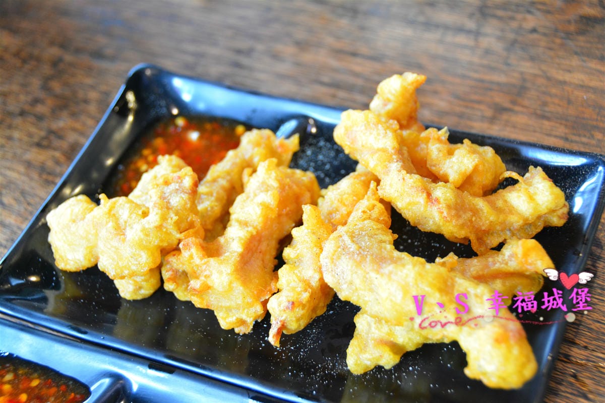 【宜蘭美食】二訪 頭城老街 懷舊食堂 – 帶你穿梭時光回到4060年代的環境裡,吃著那懷念的阿嬤 ” 手路菜 “