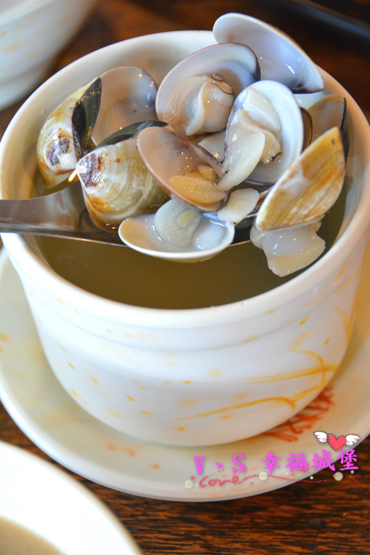 【宜蘭美食】二訪 頭城老街 懷舊食堂 – 帶你穿梭時光回到4060年代的環境裡,吃著那懷念的阿嬤 ” 手路菜 “