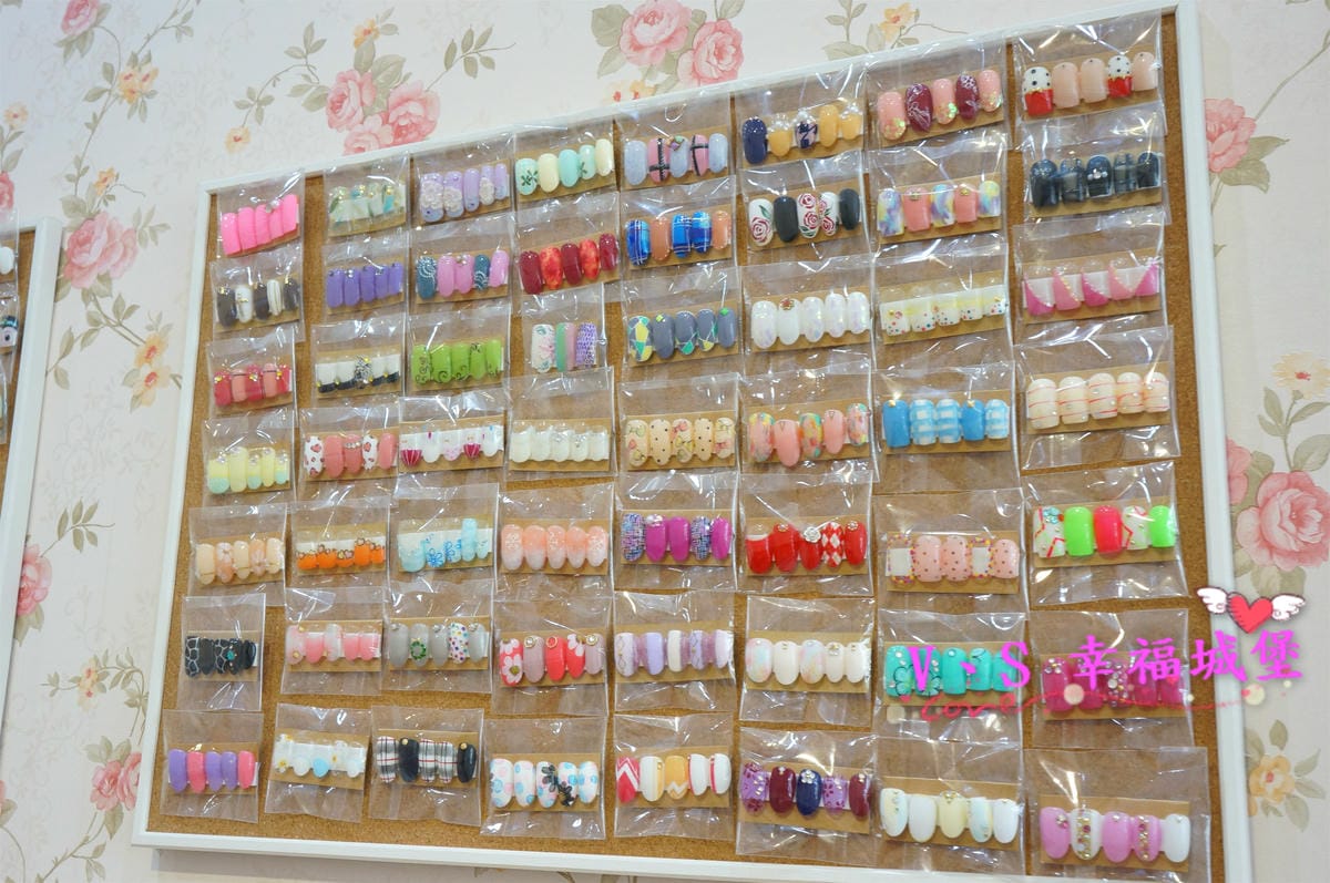【美睫】台北新莊 捷運輔大站 Bling2 Nail 亮亮概念美甲美睫 讓你擁有令人看不出的小心機,日式美睫給你自然不做作的美麗