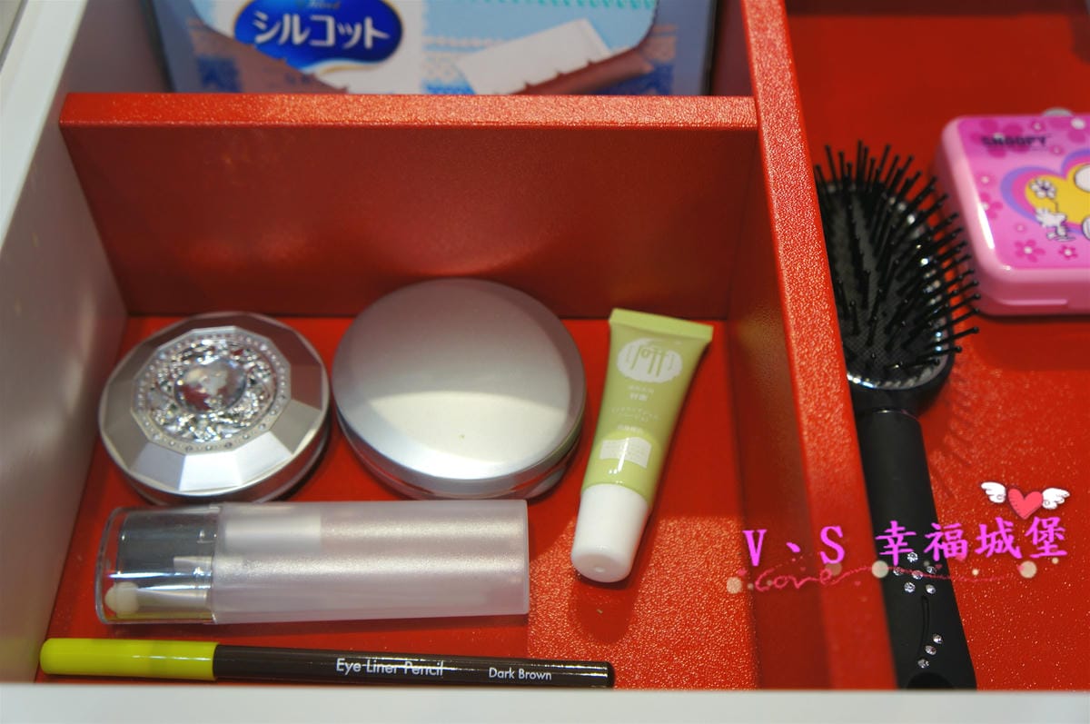 【美睫】台北新莊 捷運輔大站 Bling2 Nail 亮亮概念美甲美睫 讓你擁有令人看不出的小心機,日式美睫給你自然不做作的美麗