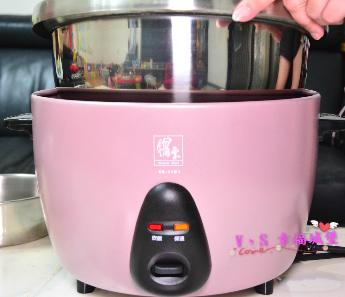 【家電分享】電鍋炒米粉 鍋寶全能不鏽鋼電鍋11人份(玫瑰金),100%台灣製造 分離式304不鏽鋼外鍋,讓你不用瓦斯爐就可以煮出美味料理