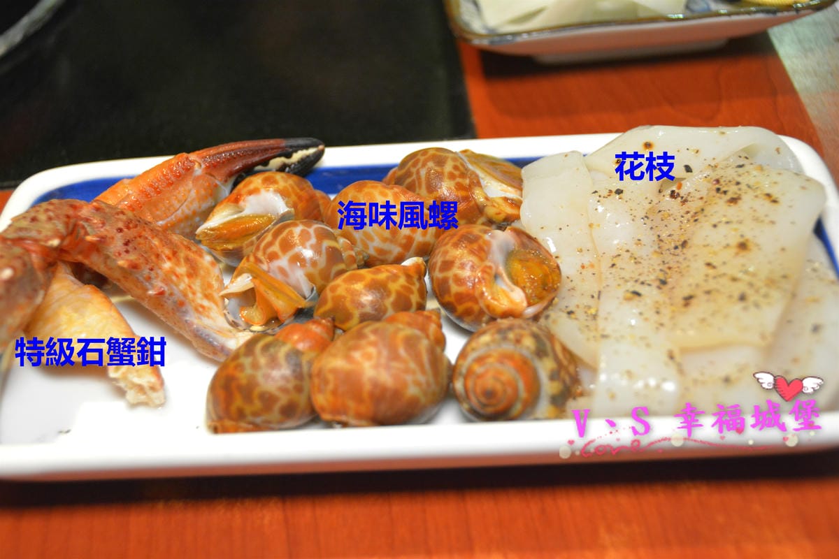 【內湖美食】老字號燒肉吃到飽 ” 肉匠燒肉 ” ,不分平假日統一價格,特製醬料、新鮮食材,讓你吃到飽、吃的開心,還有專屬停車場 - 第36張圖 【內湖美食】老字號燒肉吃到飽 ” 肉匠燒肉 ” ,不分平假日統一價格,特製醬料、新鮮食材,讓你吃到飽、吃的開心,還有專屬停車場