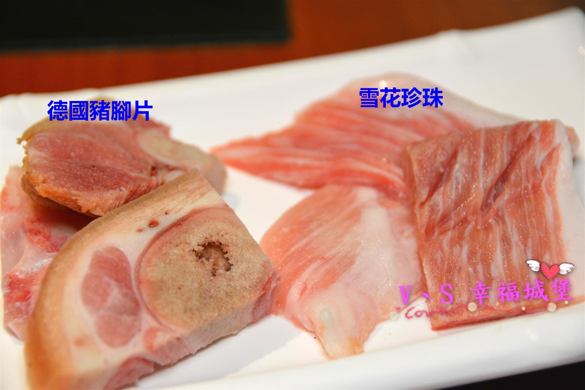 【內湖美食】老字號燒肉吃到飽 ” 肉匠燒肉 ” ,不分平假日統一價格,特製醬料、新鮮食材,讓你吃到飽、吃的開心,還有專屬停車場 - 第33張圖 【內湖美食】老字號燒肉吃到飽 ” 肉匠燒肉 ” ,不分平假日統一價格,特製醬料、新鮮食材,讓你吃到飽、吃的開心,還有專屬停車場
