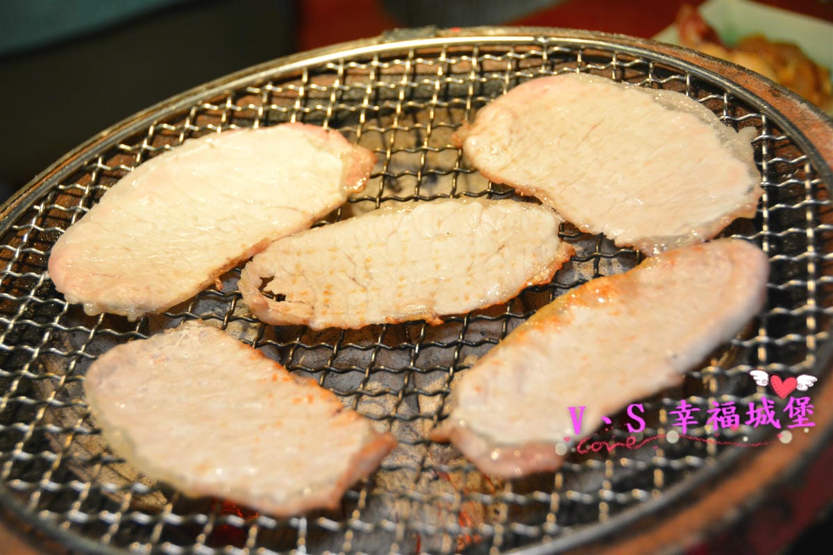 PIG_7128_meitu_49.jpg PIG_7128_meitu_49.jpg