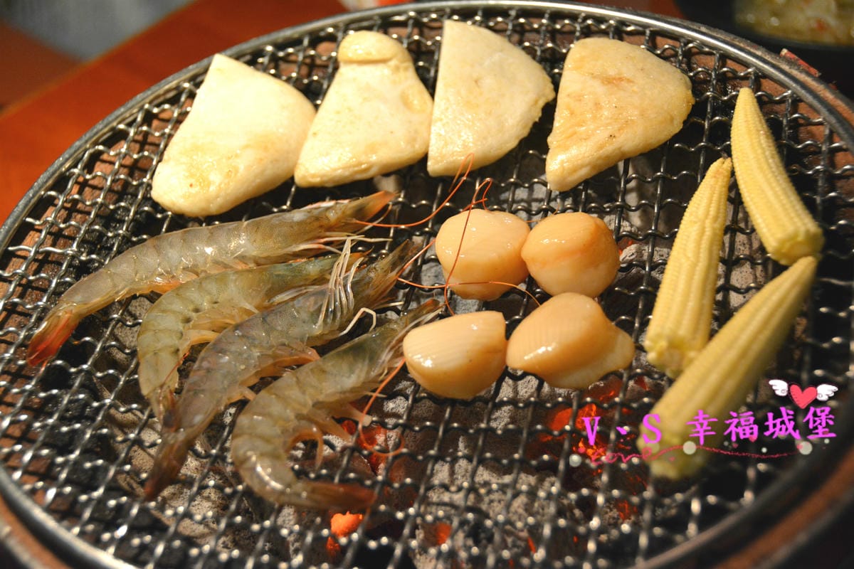 【內湖美食】老字號燒肉吃到飽 ” 肉匠燒肉 ” ,不分平假日統一價格,特製醬料、新鮮食材,讓你吃到飽、吃的開心,還有專屬停車場 - 第44張圖 【內湖美食】老字號燒肉吃到飽 ” 肉匠燒肉 ” ,不分平假日統一價格,特製醬料、新鮮食材,讓你吃到飽、吃的開心,還有專屬停車場