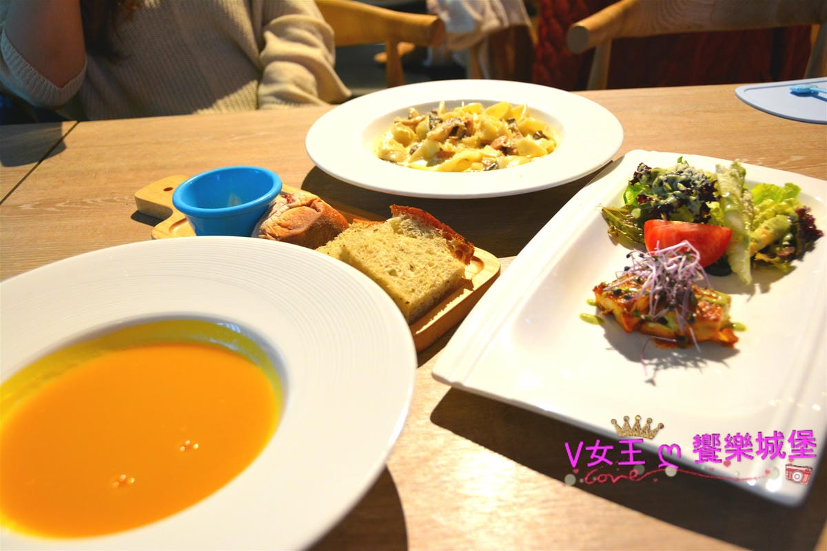 PIG_7800_meitu_53.jpg PIG_7800_meitu_53.jpg