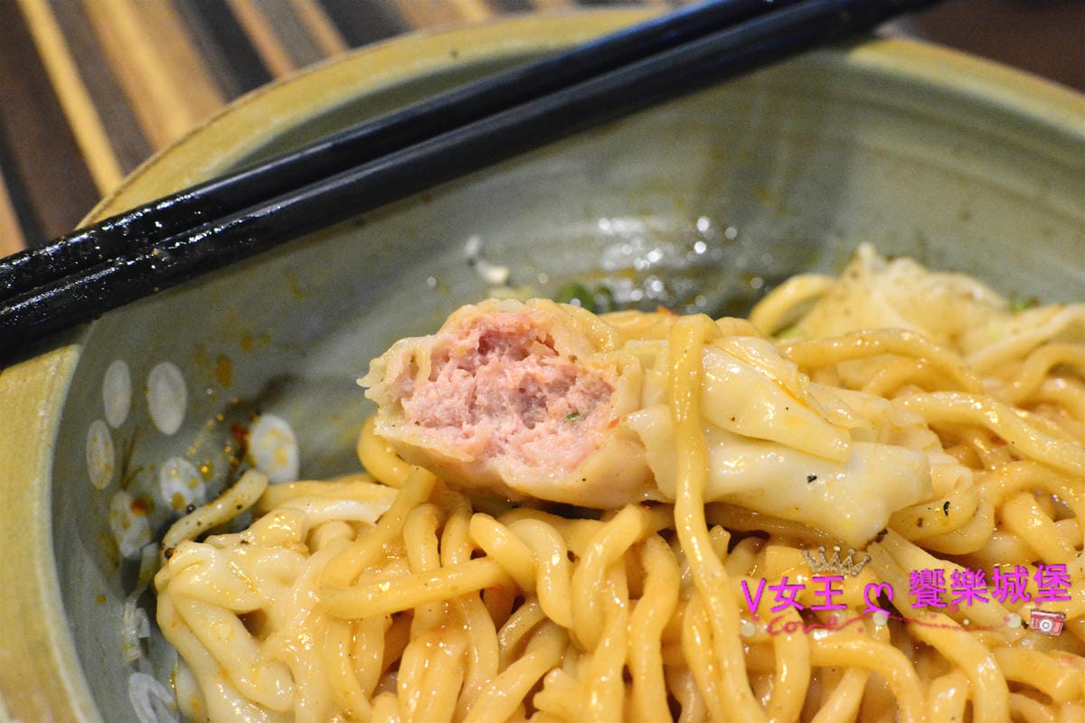 PIG_8305_meitu_26.jpg PIG_8305_meitu_26.jpg