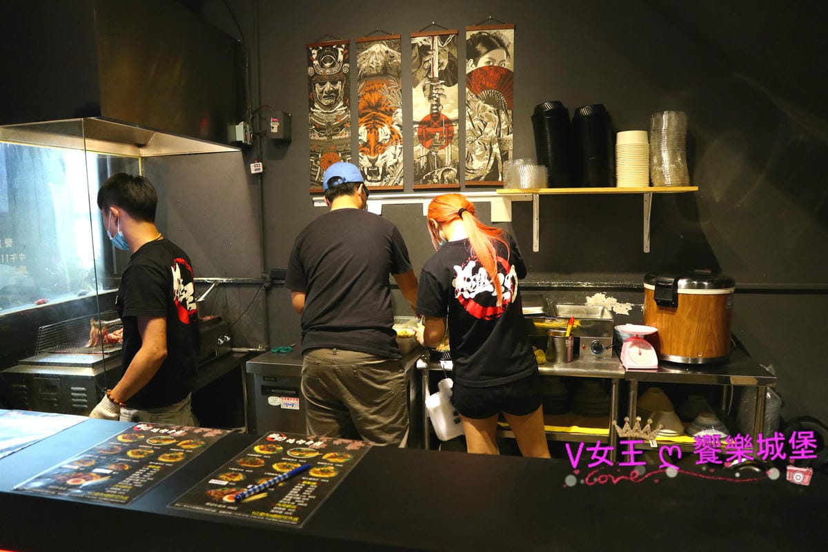 【新北美食】校園美食板橋丼飯 極幻燒肉丼飯 讓你花少少錢 【新北美食】校園美食板橋丼飯 極幻燒肉丼飯 讓你花少少錢