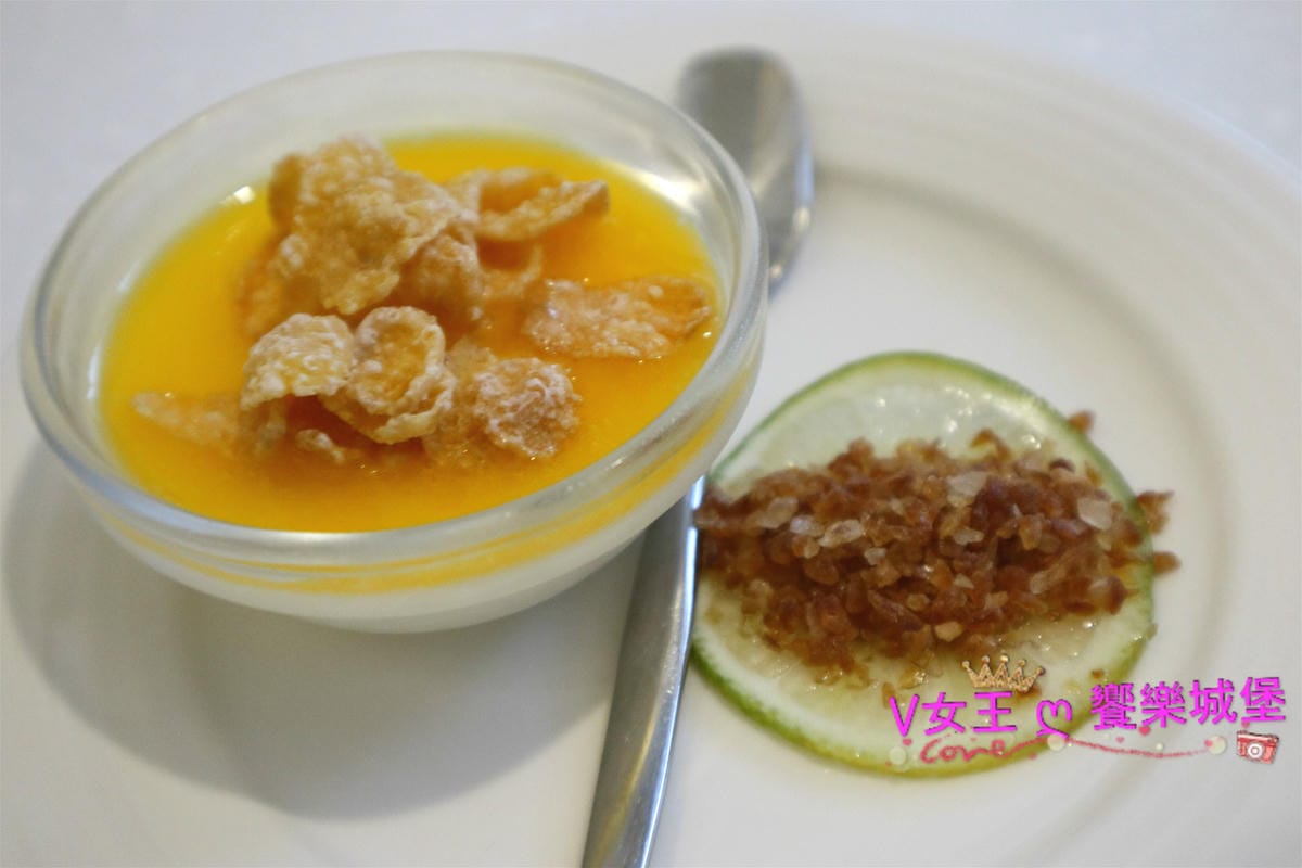 【板橋美食】Oyami 板橋新埔店 夢幻裝潢,讓姐妹聊天 【板橋美食】Oyami 板橋新埔店 夢幻裝潢,讓姐妹聊天