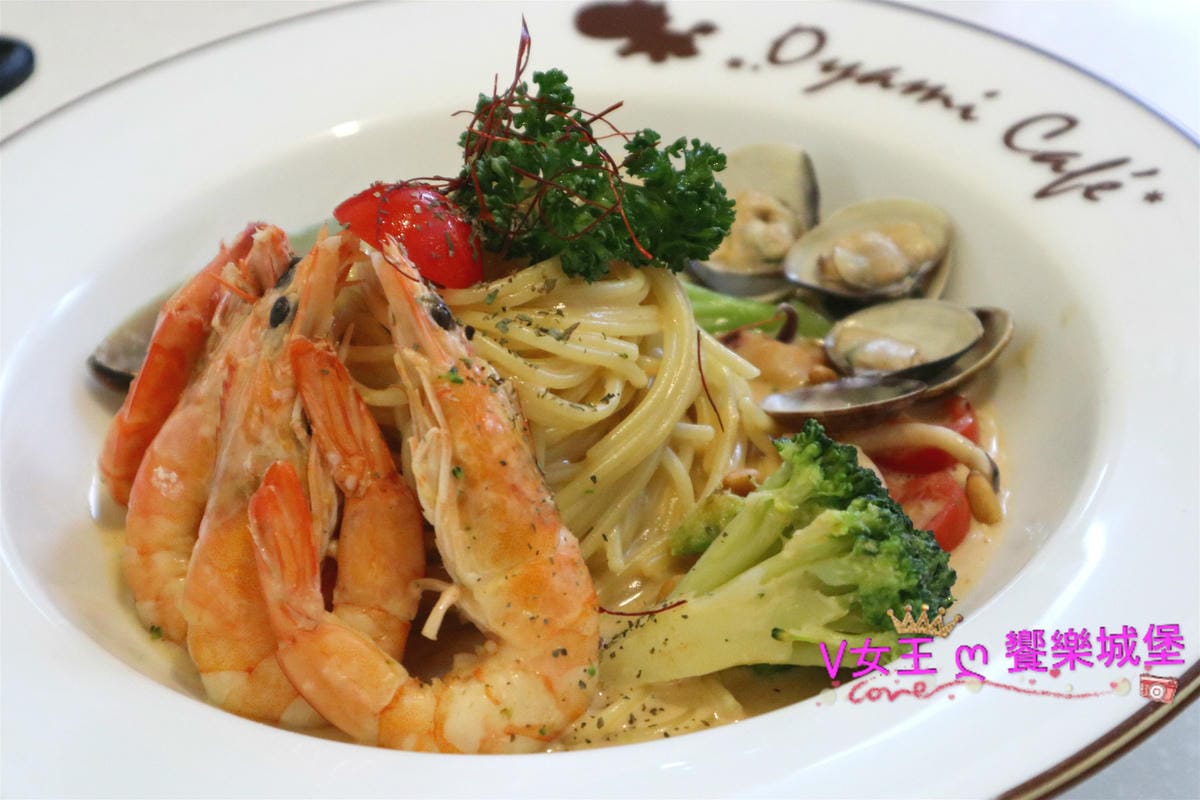 【板橋美食】Oyami 板橋新埔店 夢幻裝潢,讓姐妹聊天 【板橋美食】Oyami 板橋新埔店 夢幻裝潢,讓姐妹聊天