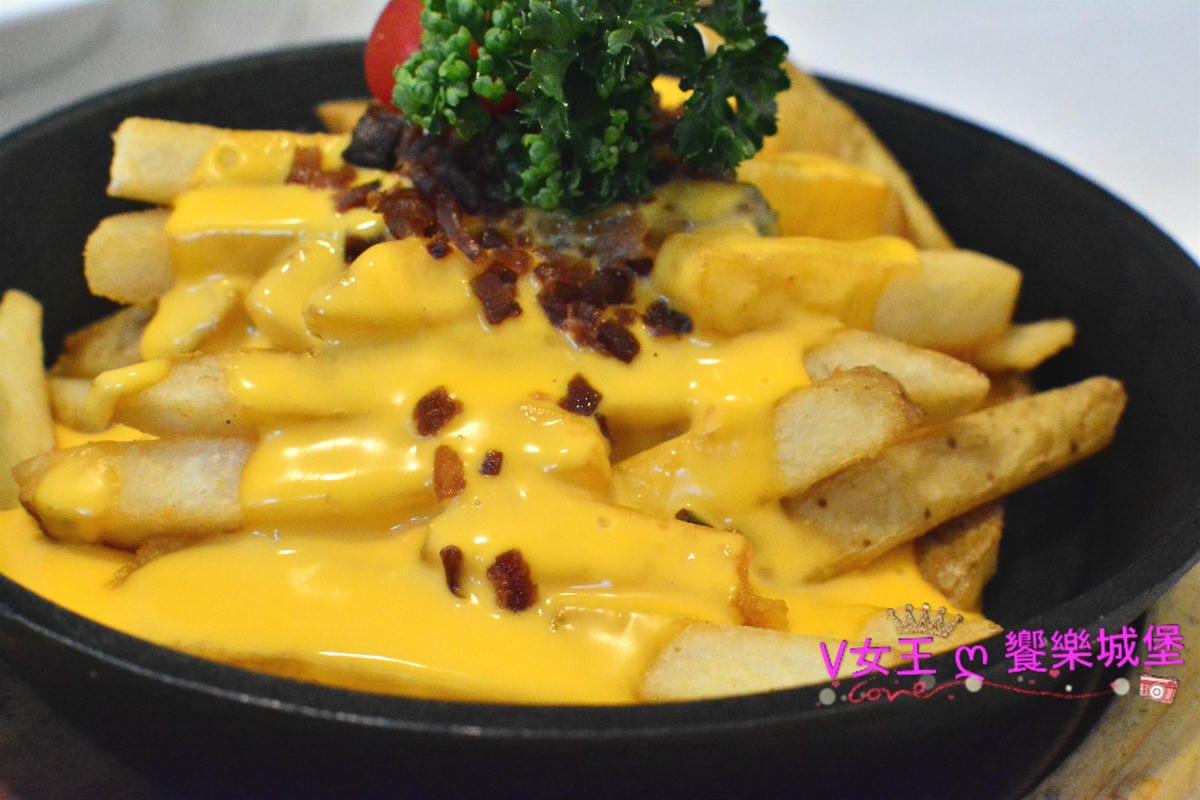 【板橋美食】Oyami 板橋新埔店 夢幻裝潢,讓姐妹聊天 【板橋美食】Oyami 板橋新埔店 夢幻裝潢,讓姐妹聊天