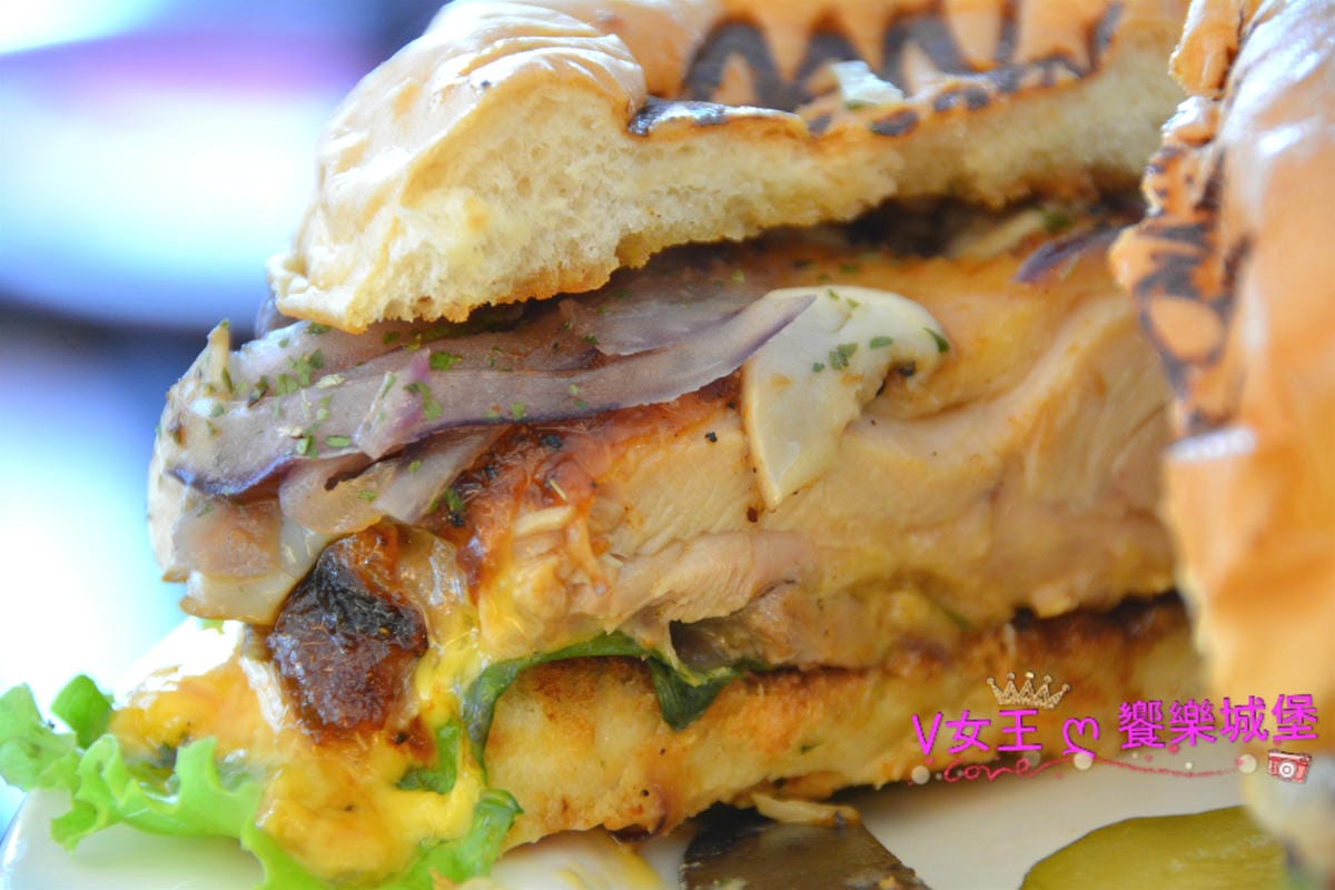 PIG_8640_meitu_111.jpg PIG_8640_meitu_111.jpg