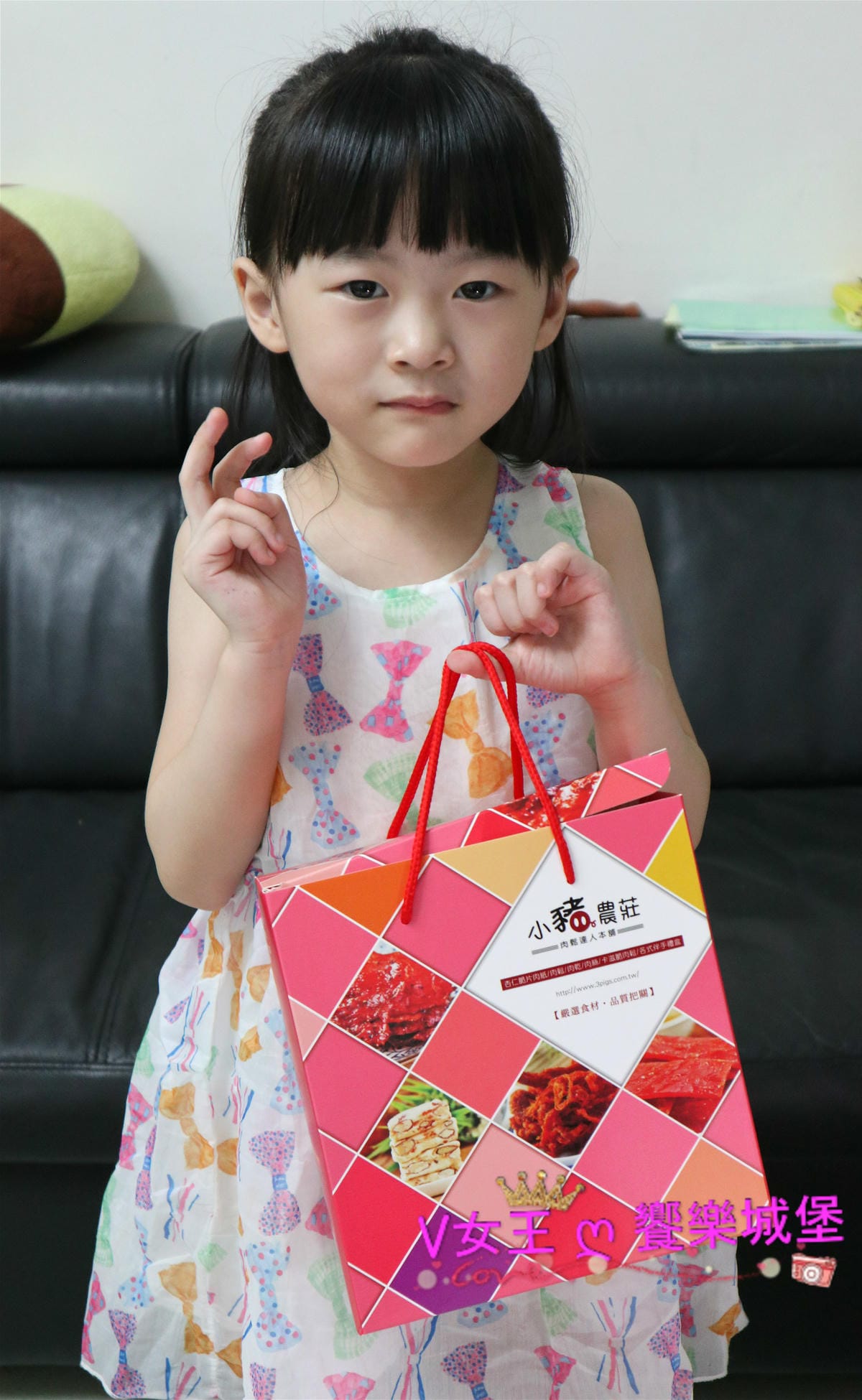 IMG_2051_meitu_12.jpg IMG_2051_meitu_12.jpg