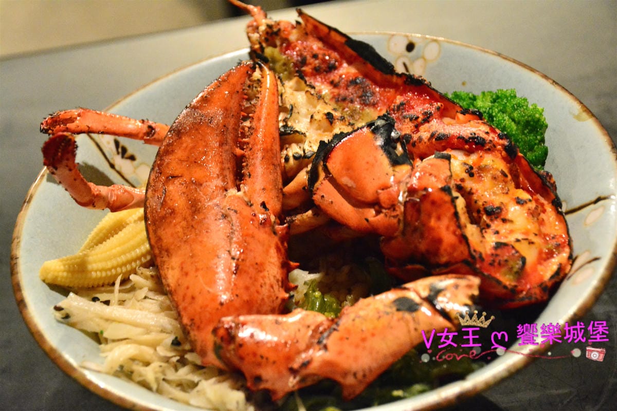 【板橋美食】二訪 極幻燒肉丼飯,為的就是 限量 現點 【板橋美食】二訪 極幻燒肉丼飯,為的就是 限量 現點