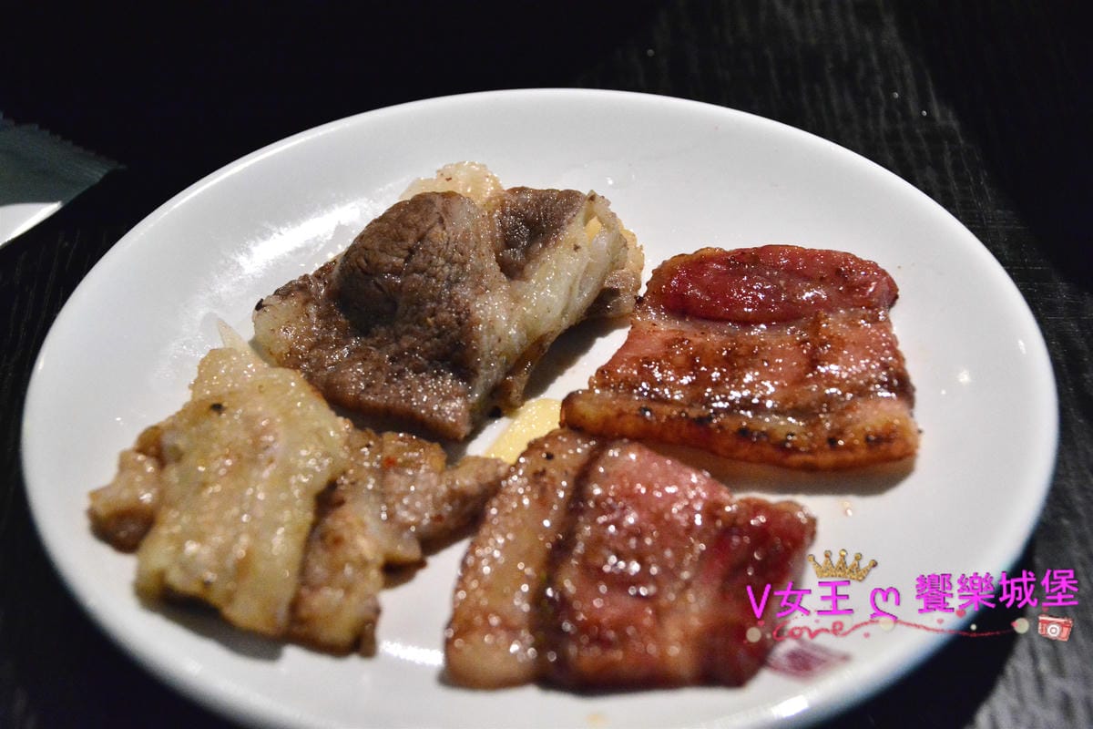 PIG_0166_meitu_22.jpg PIG_0166_meitu_22.jpg