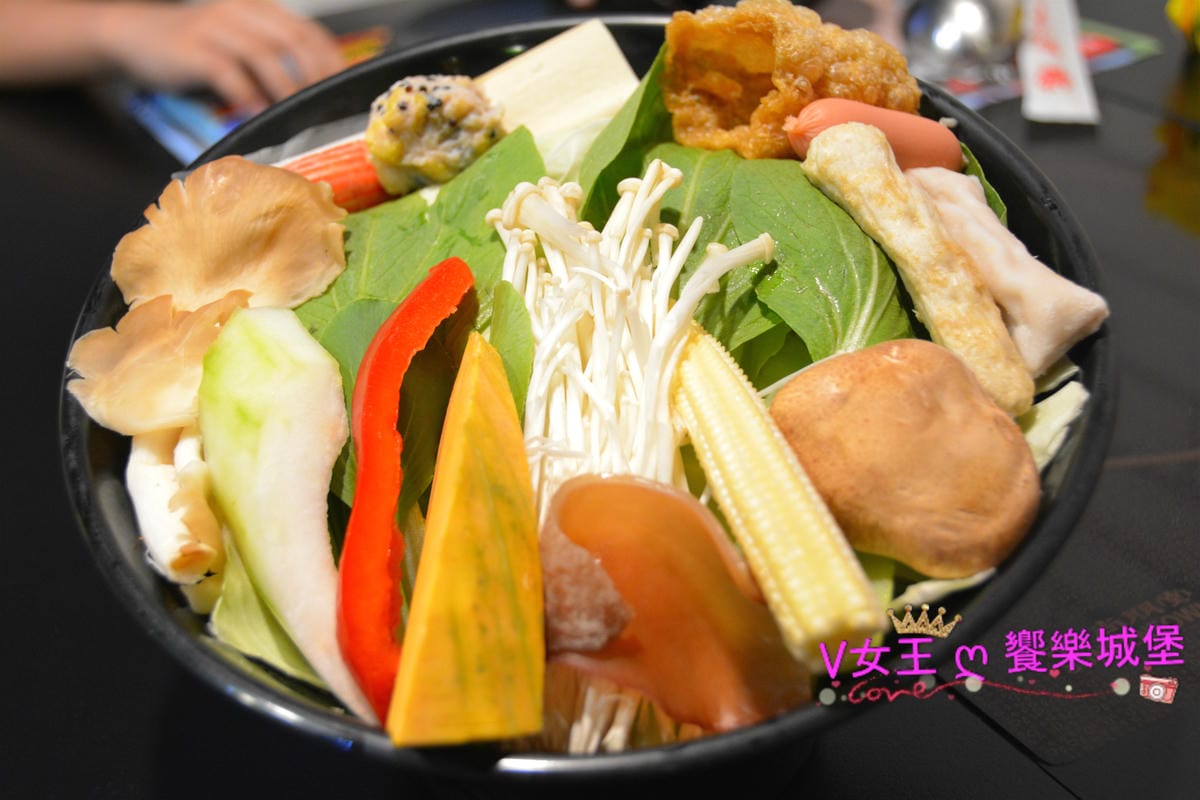 【新北美食】板橋 江子翠火鍋 Full House異國風味 【新北美食】板橋 江子翠火鍋 Full House異國風味
