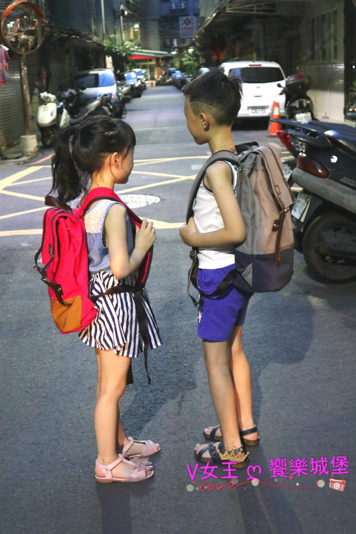 IMG_2754_meitu_25.jpg IMG_2754_meitu_25.jpg