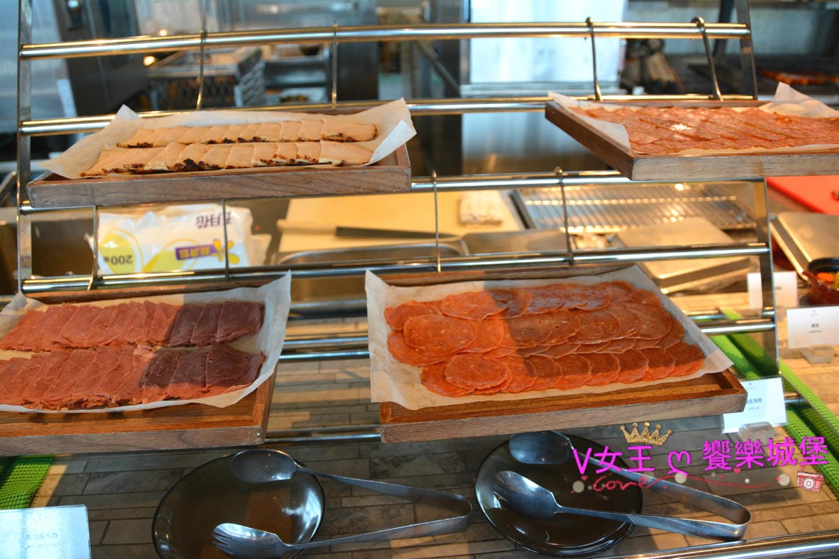 PIG_2038_meitu_27.jpg PIG_2038_meitu_27.jpg