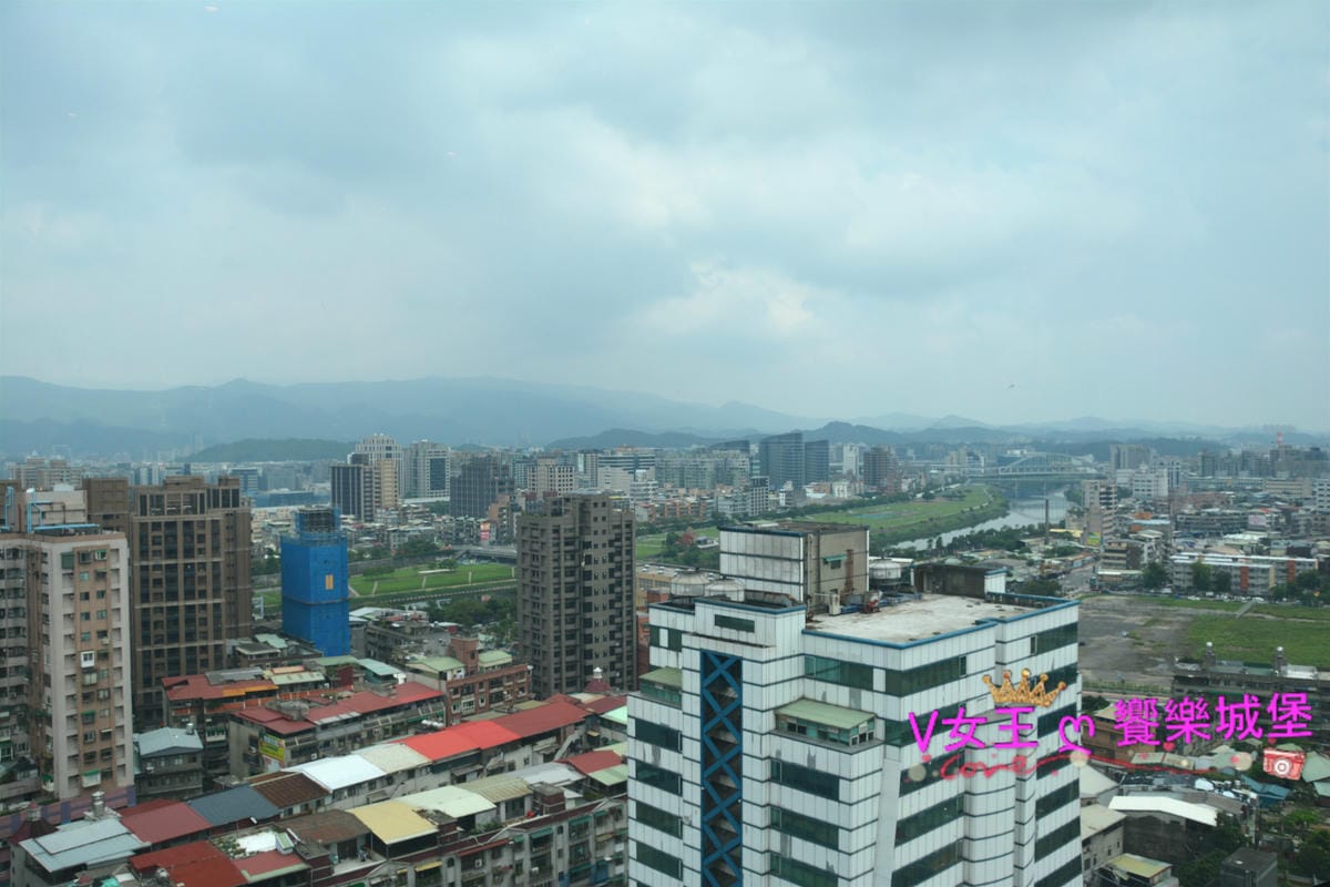 PIG_2013_meitu_8.jpg PIG_2013_meitu_8.jpg