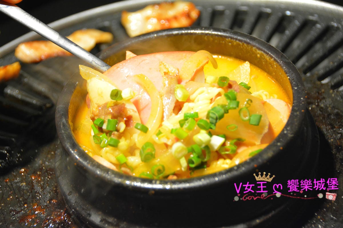 【食。東區】忠孝敦化 韓式烤肉終結王 韓國小菜無限量供應