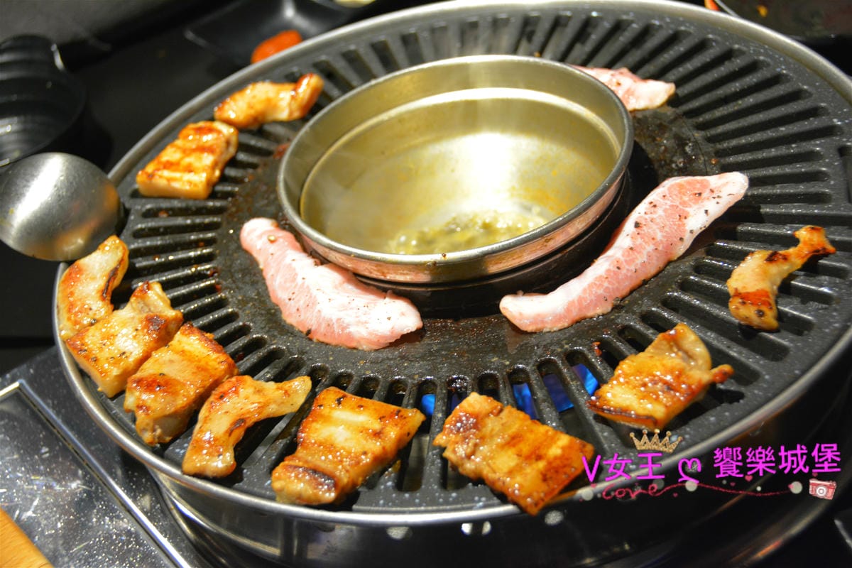 【食。東區】忠孝敦化 韓式烤肉終結王 韓國小菜無限量供應