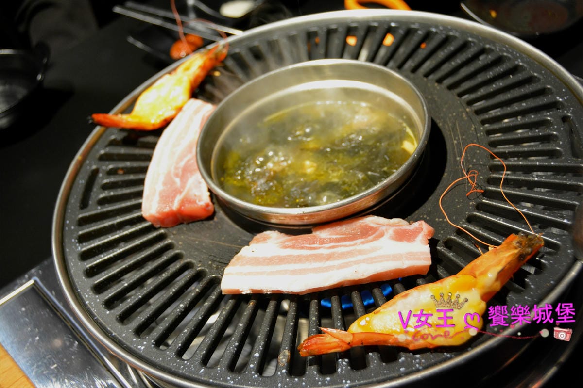 【食。東區】忠孝敦化 韓式烤肉終結王 韓國小菜無限量供應