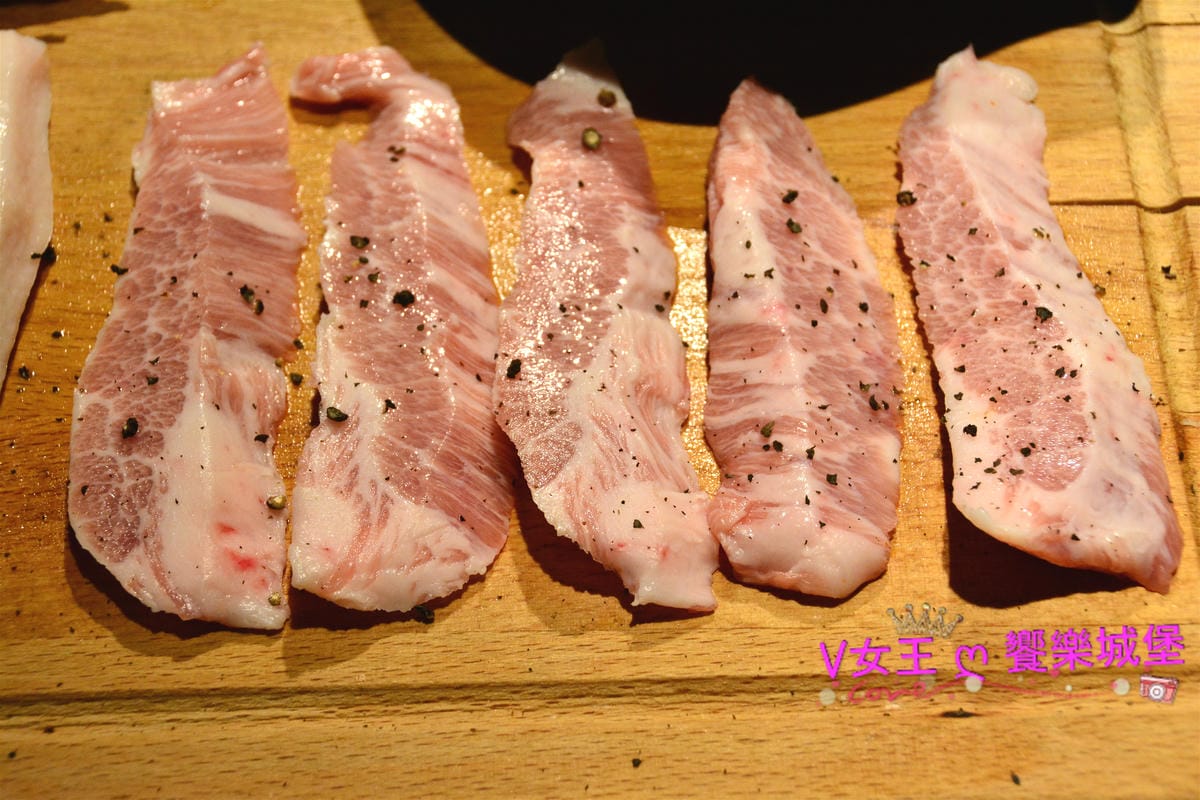 【食。東區】忠孝敦化 韓式烤肉終結王 韓國小菜無限量供應