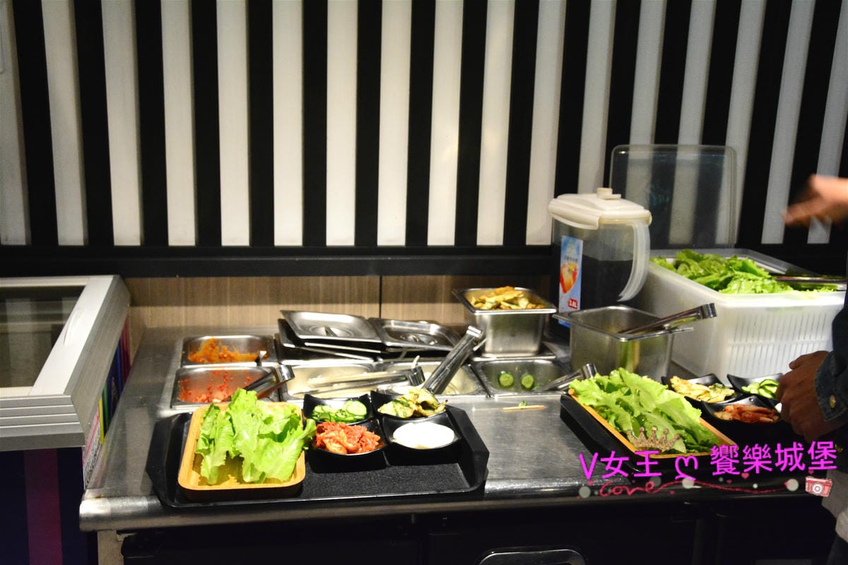 【食。東區】忠孝敦化 韓式烤肉終結王 韓國小菜無限量供應