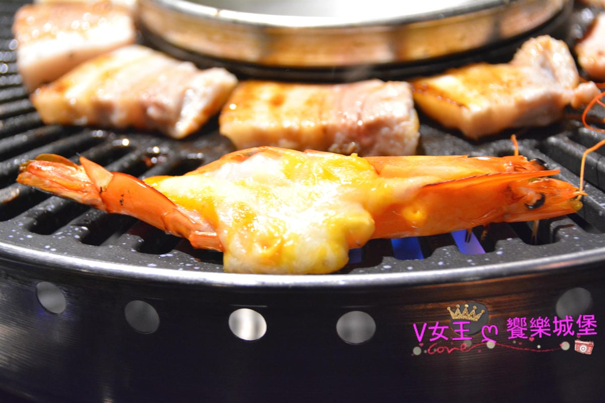 【食。東區】忠孝敦化 韓式烤肉終結王 韓國小菜無限量供應