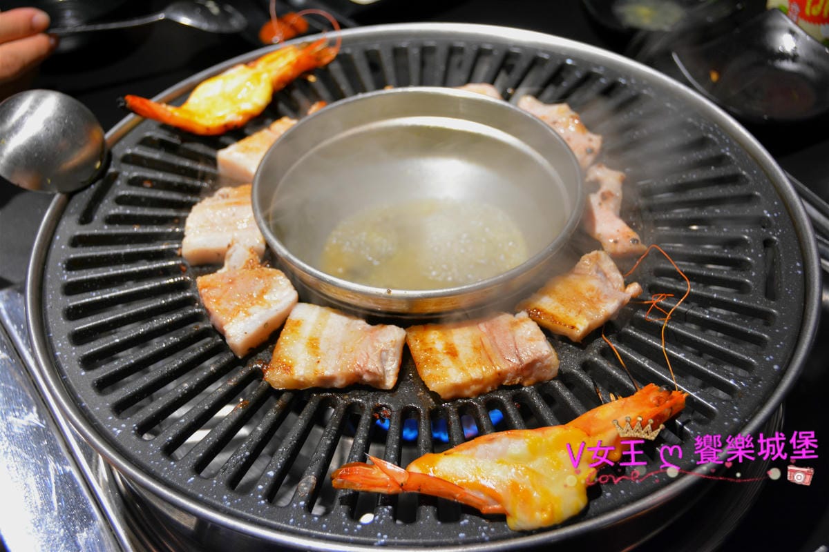 【食。東區】忠孝敦化 韓式烤肉終結王 韓國小菜無限量供應