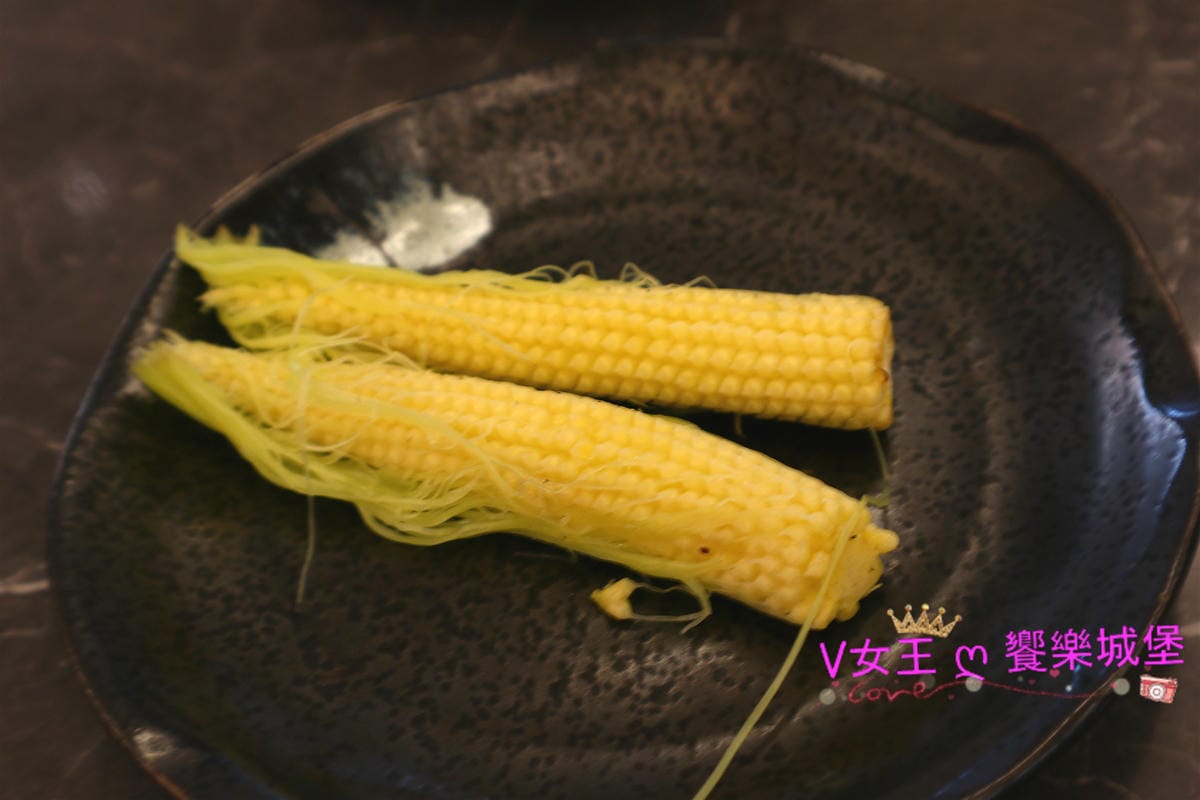 【食。板橋】原月日式頂級帝王蟹燒烤吃到飽 帝王蟹、生魚片 【食。板橋】原月日式頂級帝王蟹燒烤吃到飽 帝王蟹、生魚片