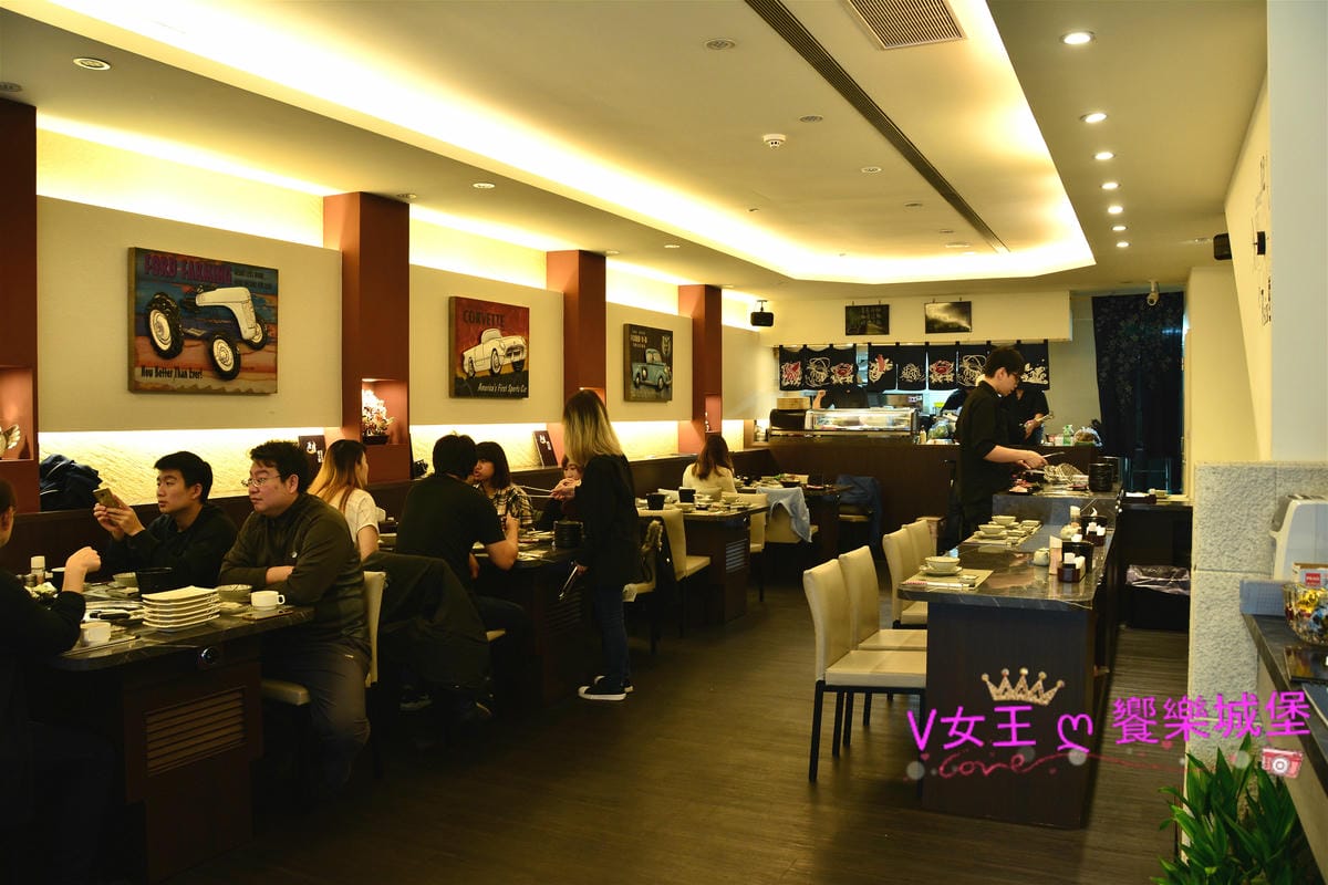 【食。板橋】原月日式頂級帝王蟹燒烤吃到飽 帝王蟹、生魚片 【食。板橋】原月日式頂級帝王蟹燒烤吃到飽 帝王蟹、生魚片