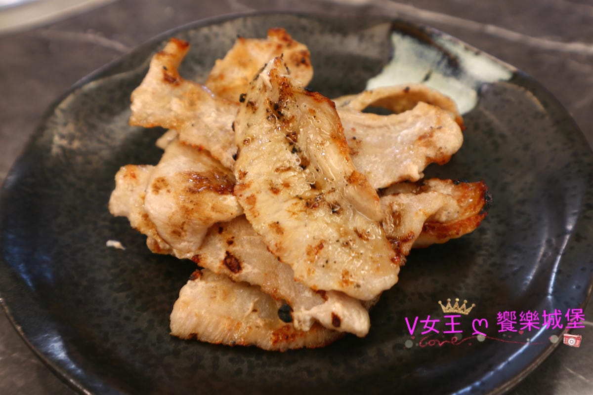 【食。板橋】原月日式頂級帝王蟹燒烤吃到飽 帝王蟹、生魚片