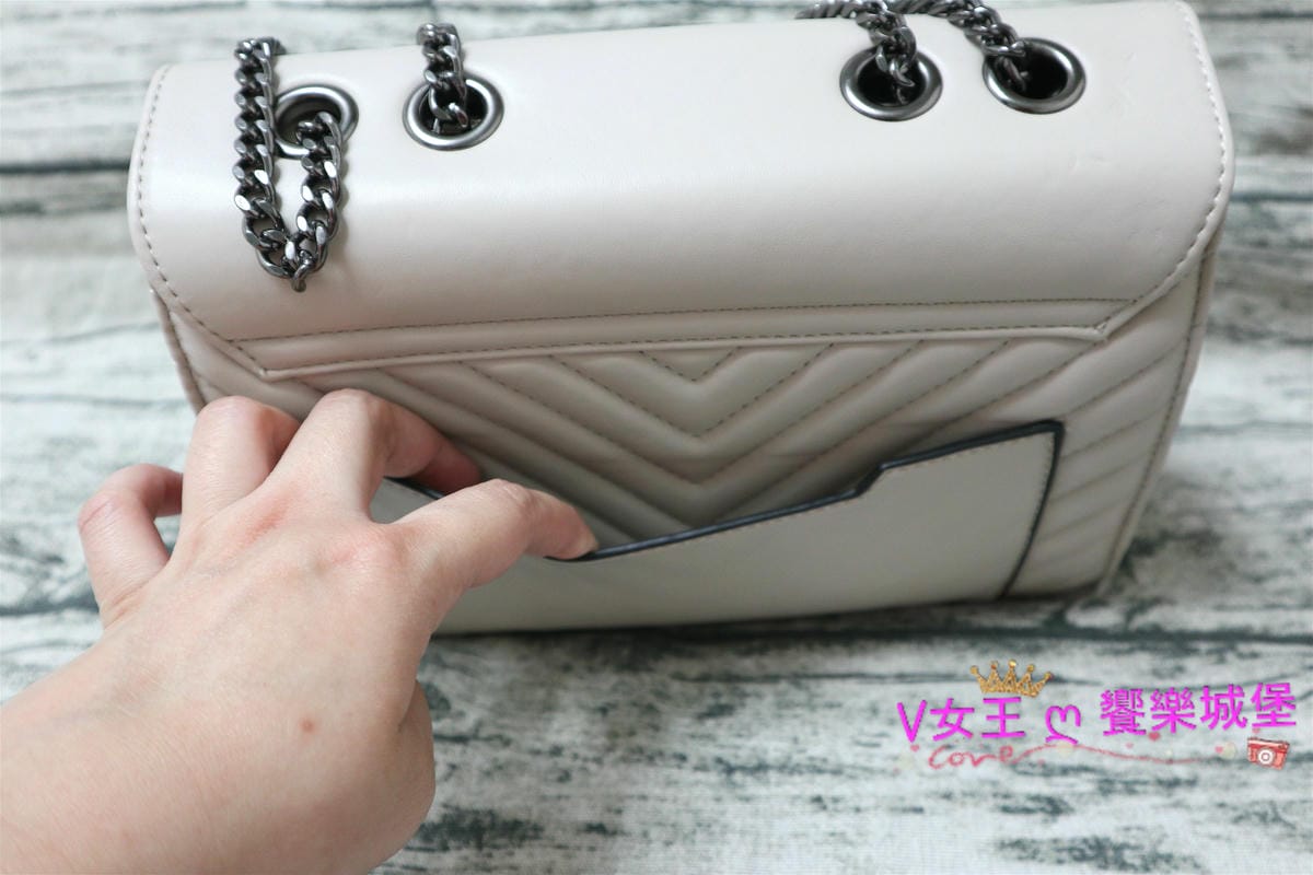 IMG_5140_meitu_47.jpg IMG_5140_meitu_47.jpg