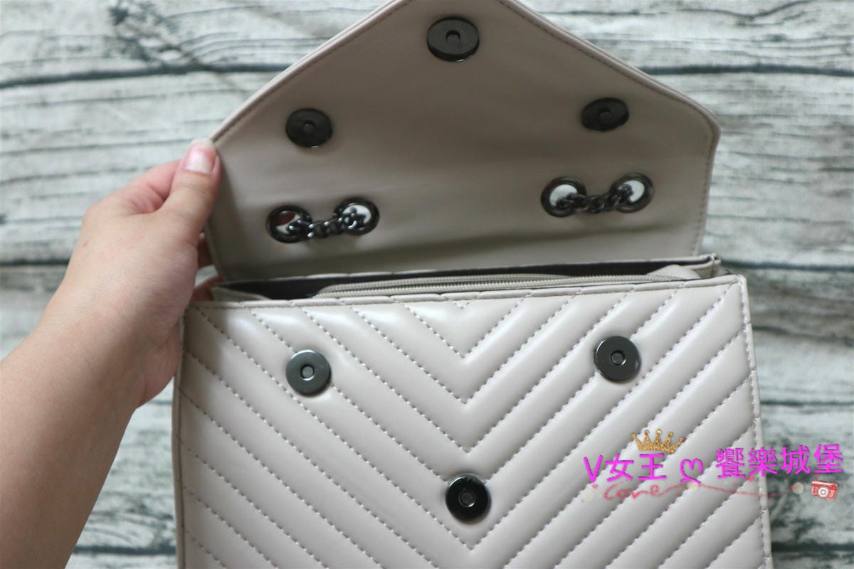 IMG_5144_meitu_3.jpg IMG_5144_meitu_3.jpg