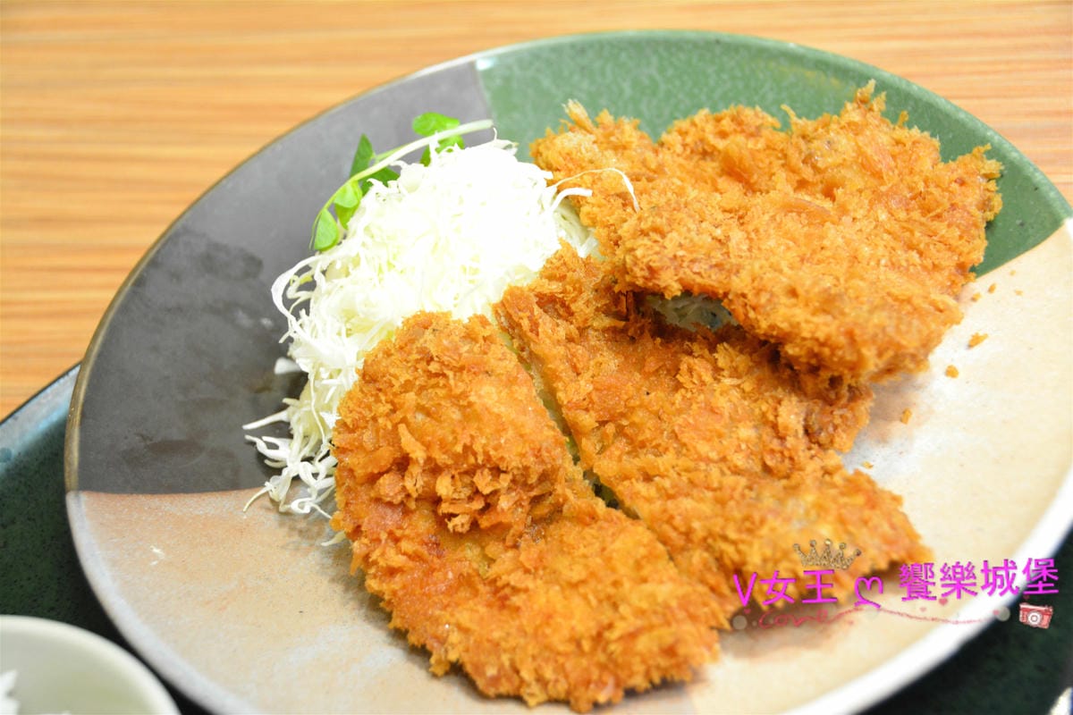 PIG_7120_meitu_51.jpg PIG_7120_meitu_51.jpg