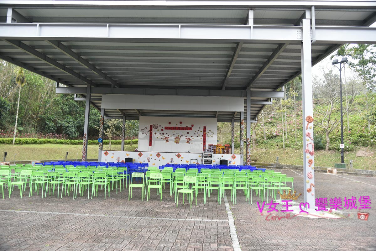 DSC_0045.JPG DSC_0045.JPG