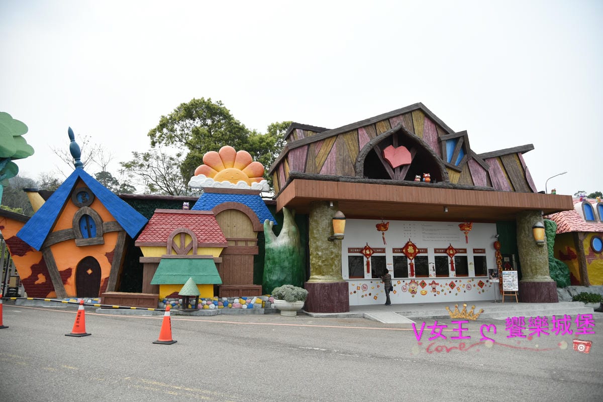 DSC_0004.JPG DSC_0004.JPG